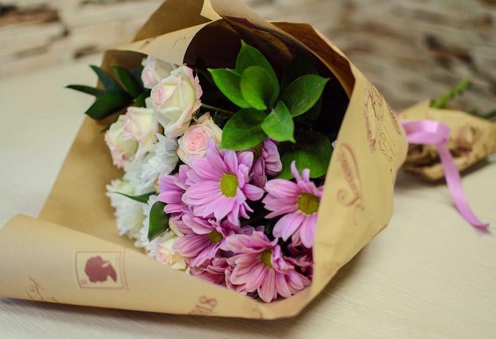 Букет цветов из: Розы и Хризантемы в Красном Холме Тверской области