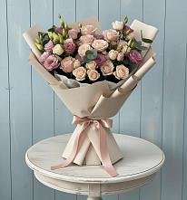 Букет цветов из:  Розы и Лизиантусы в Красном Холме Тверской области