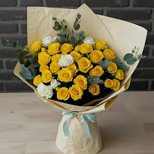 Букет цветов из:  Розы в Красном Холме Тверской области