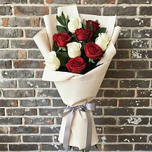 Букет цветов из:  Розы в Красном Холме Тверской области