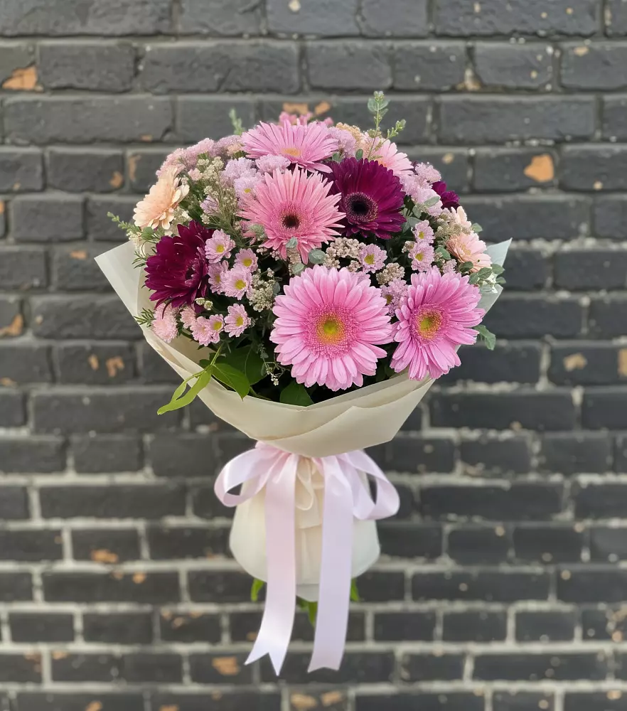 Букет цветов из: Герберы и Хризантемы в Красном Холме Тверской области