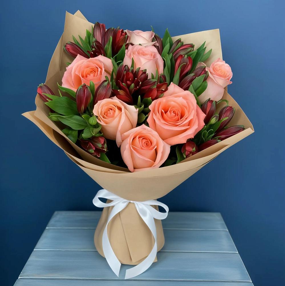 Букет цветов из: Розы и Альстромерии в Красном Холме Тверской области