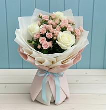 Букет цветов из:  Розы в Красном Холме Тверской области