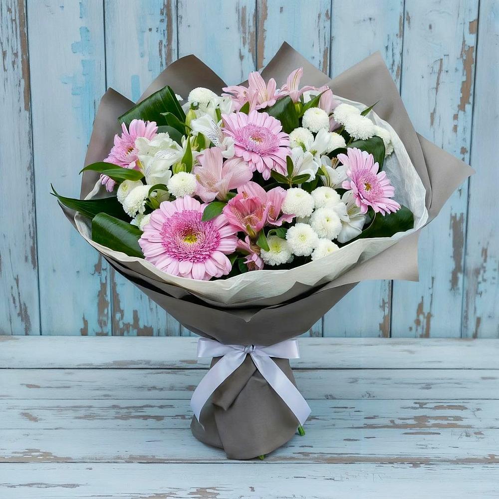 Букет цветов из: Герберы, Альстромерии и Хризантемы в Красном Холме Тверской области