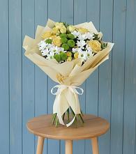 Букет цветов из:  Хризантемы и Розы в Красном Холме Тверской области