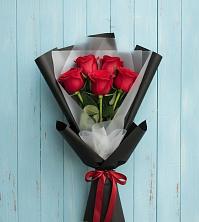 Букет цветов из:  Розы в Красном Холме Тверской области
