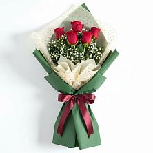 Букет цветов из:  Розы в Красном Холме Тверской области