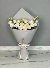 Букет цветов из:  Розы и Лизиантусы в Красном Холме Тверской области